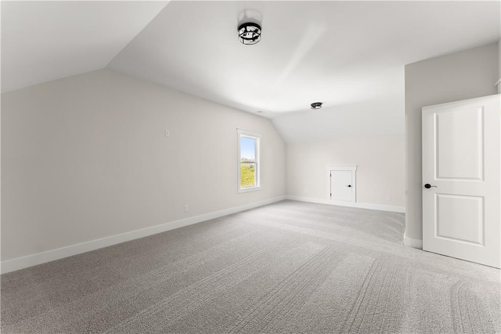 282 Gold Bullion Drive E