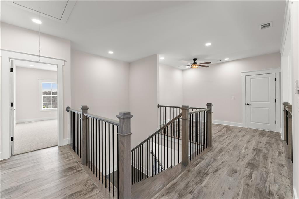 282 Gold Bullion Drive E