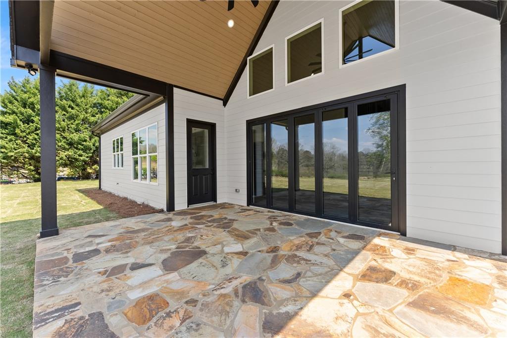 282 Gold Bullion Drive E