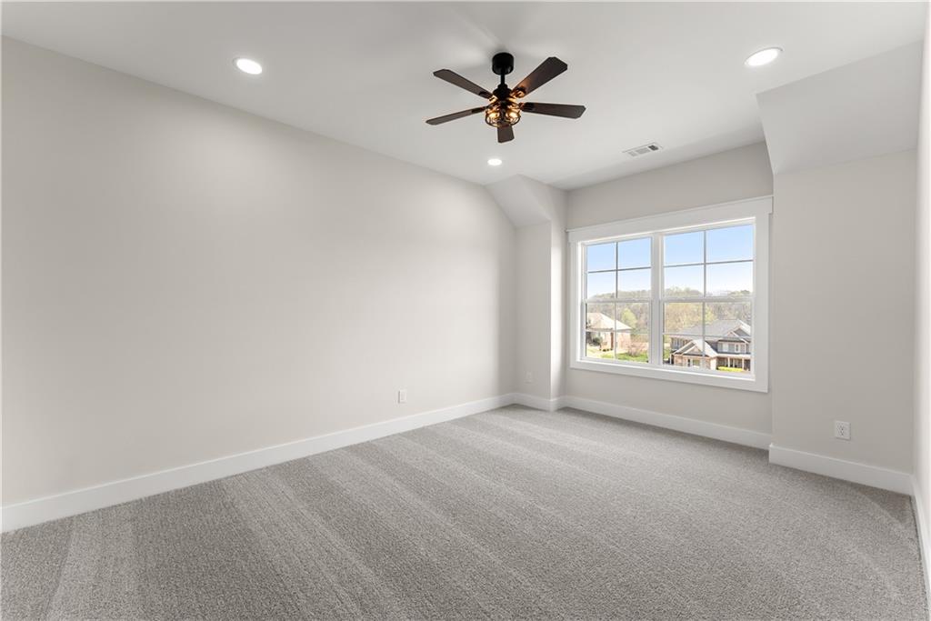 282 Gold Bullion Drive E
