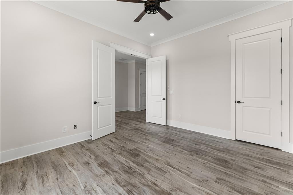 282 Gold Bullion Drive E