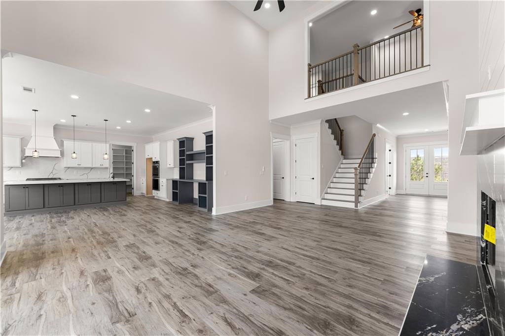 282 Gold Bullion Drive E