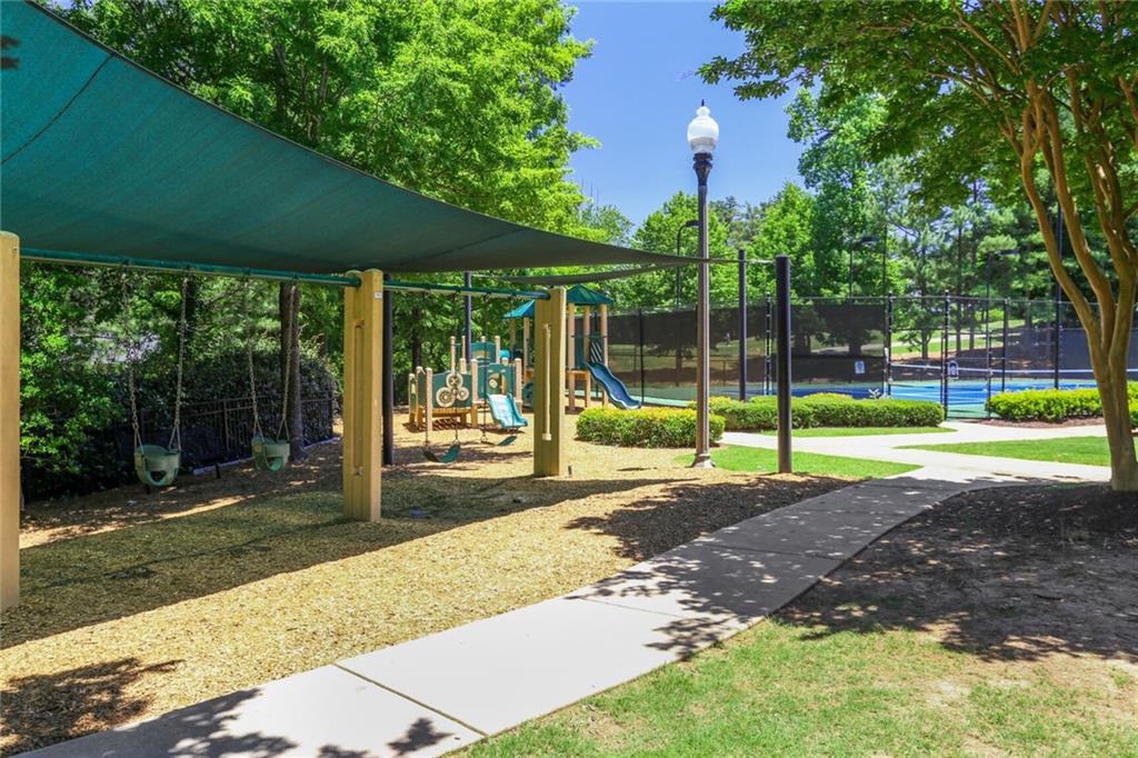 2398 Saint Davids Square NW Unit 16