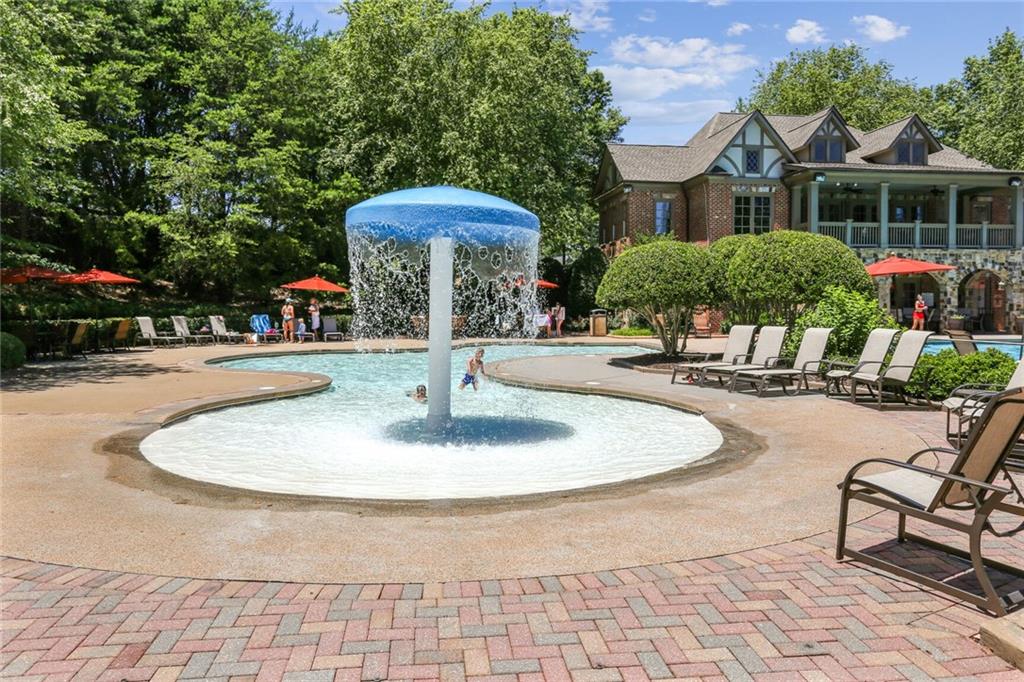2398 Saint Davids Square NW Unit 16