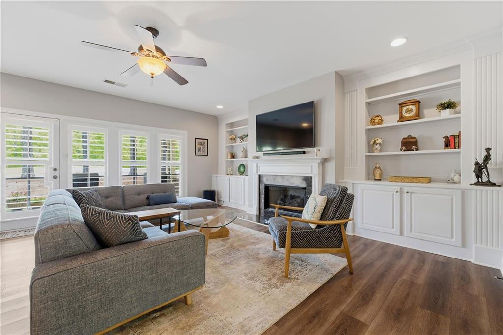 2398 Saint Davids Square NW Unit 16