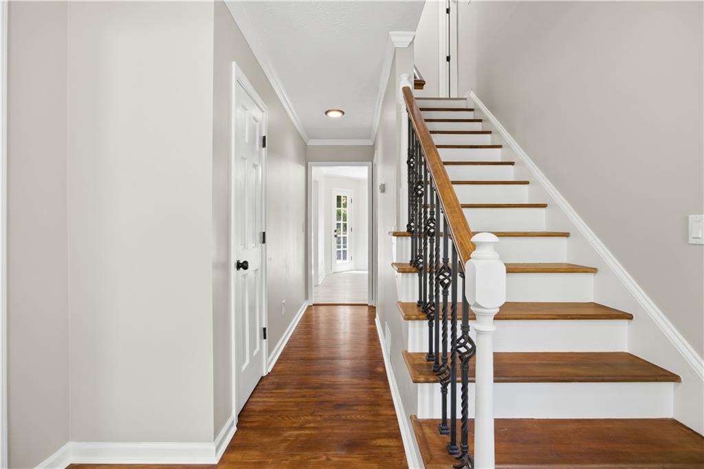 2304 Milstead Circle
