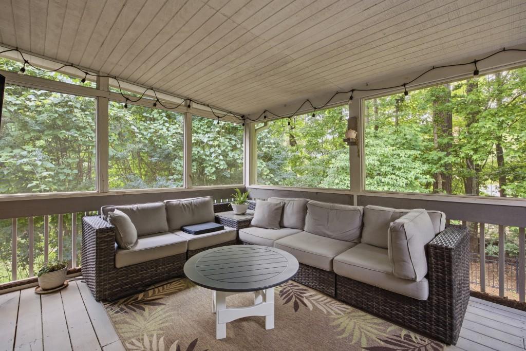 7030 Sweet Creek Road