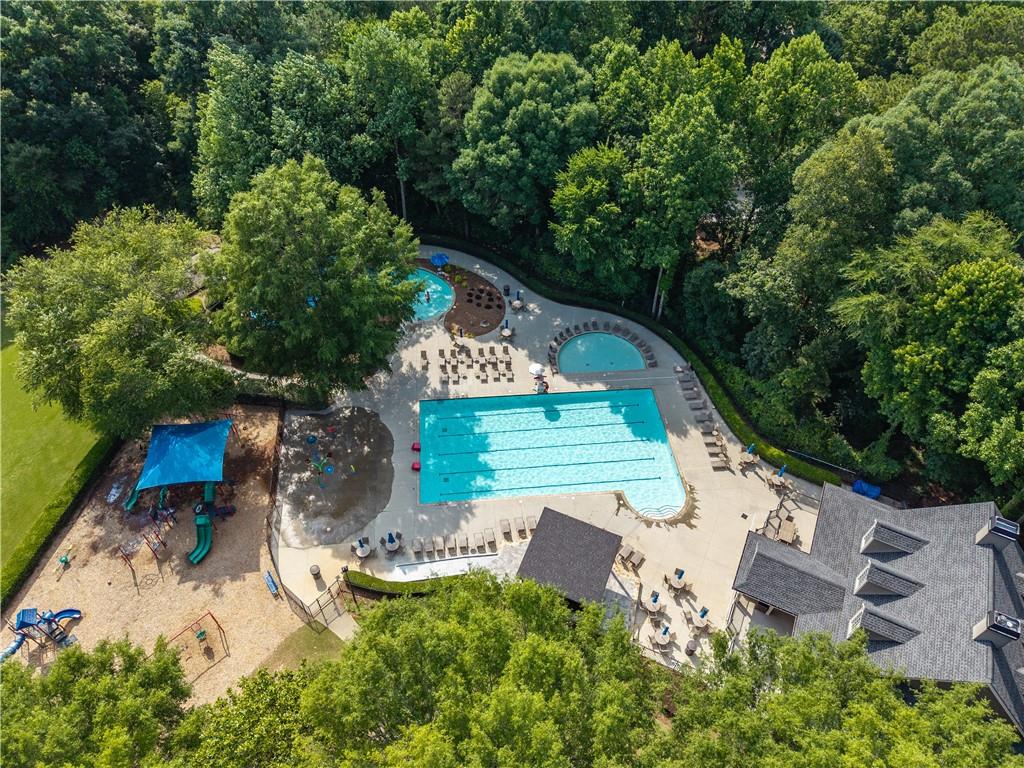 7030 Sweet Creek Road