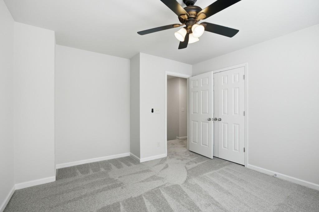 952 Hawkhorn Court