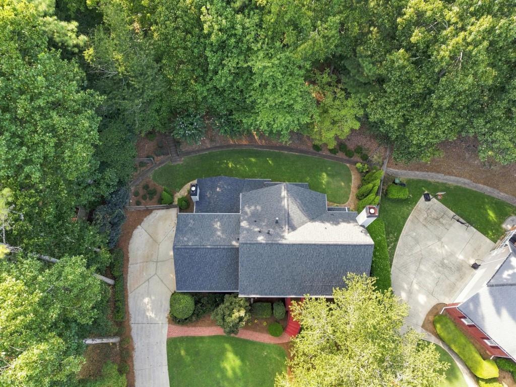 952 Hawkhorn Court