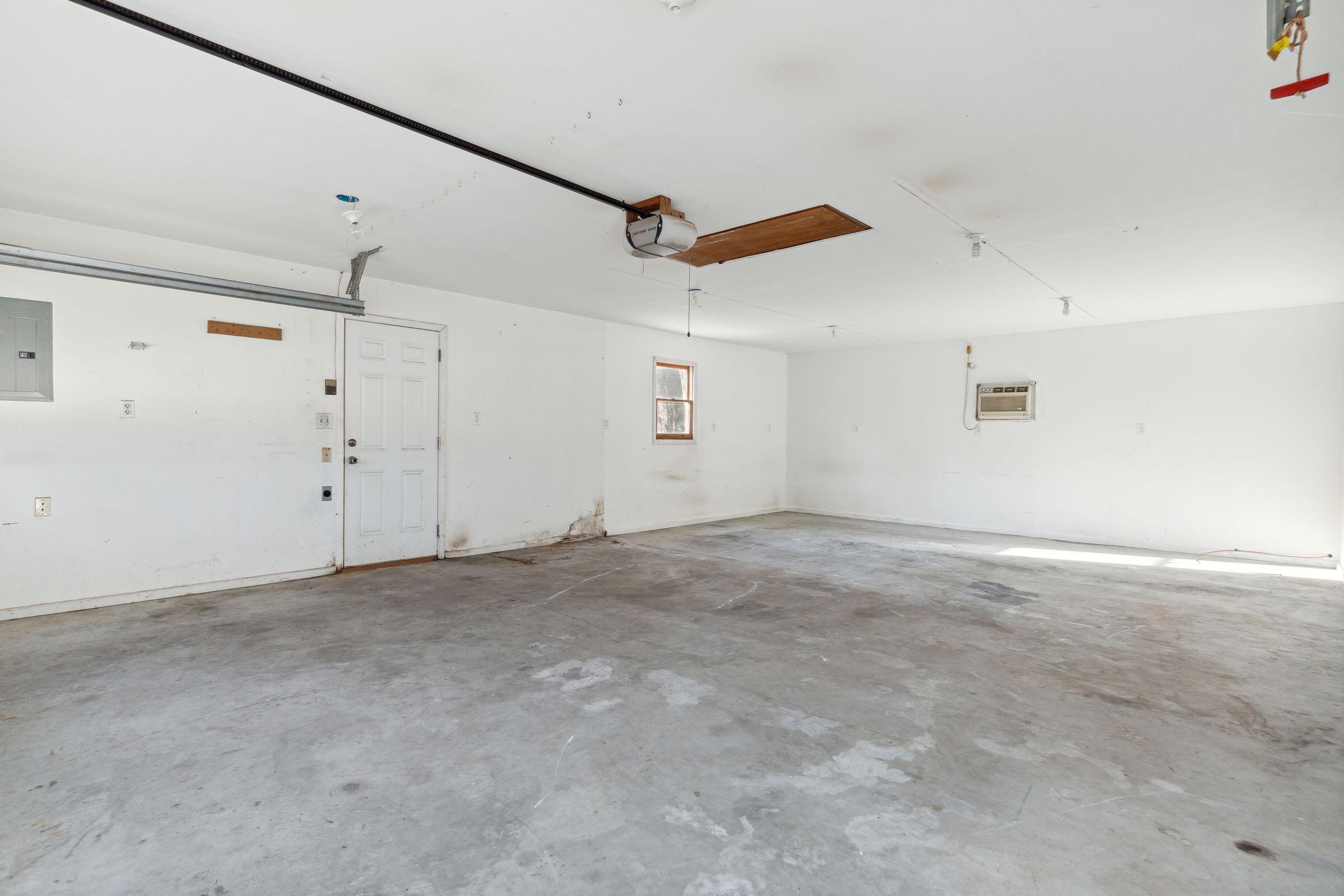 102 Smythe Drive