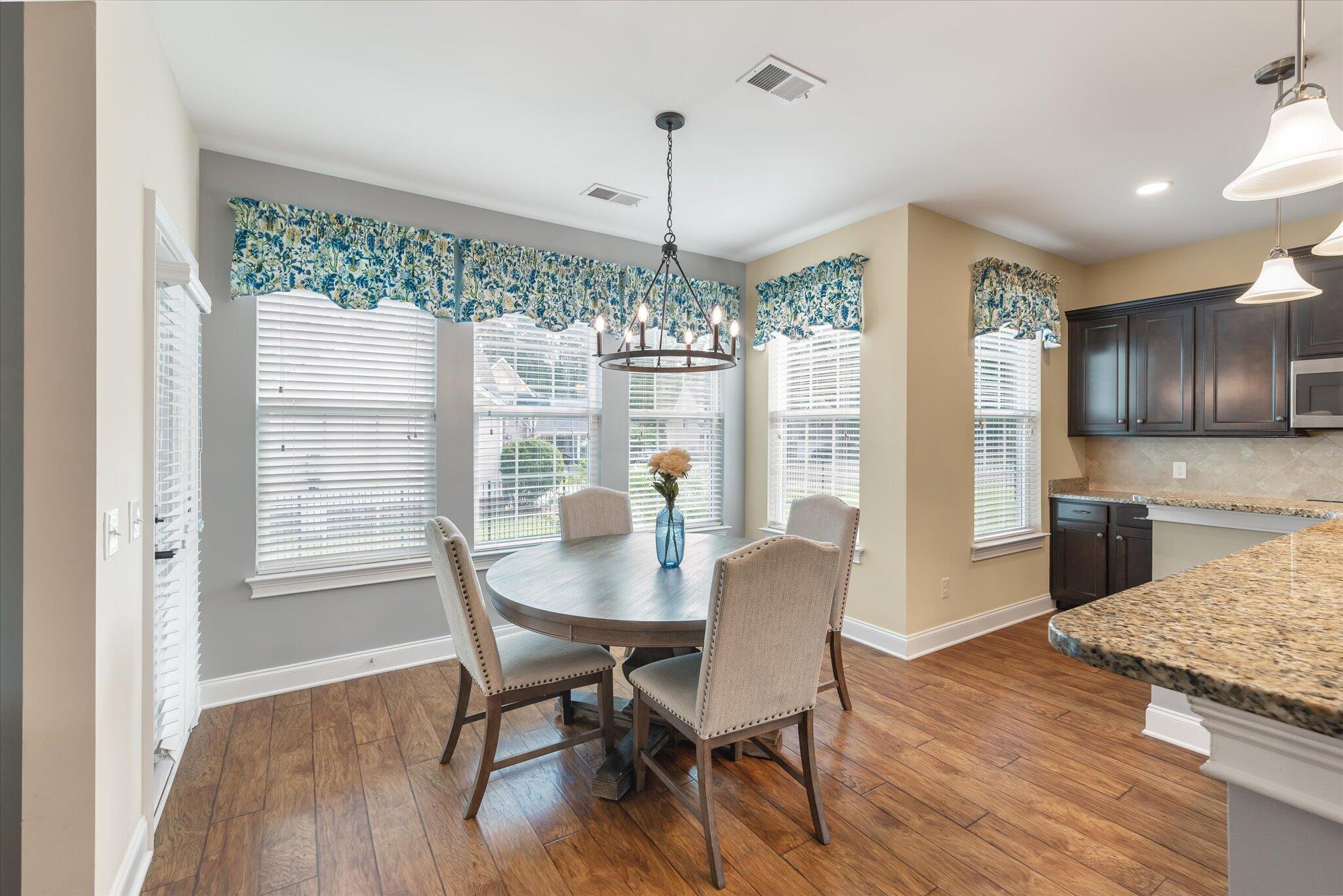 5006 Wartrace Court