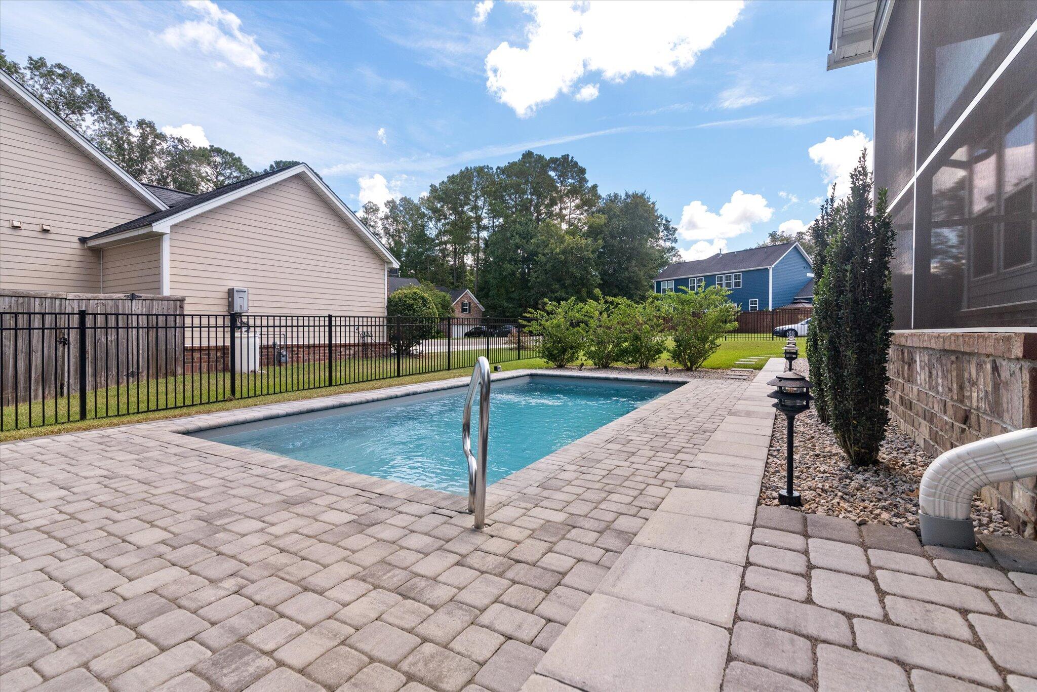 5006 Wartrace Court
