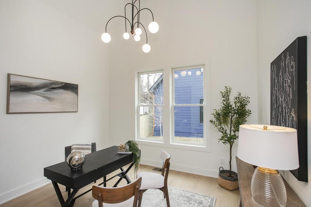 1310 Lillian St