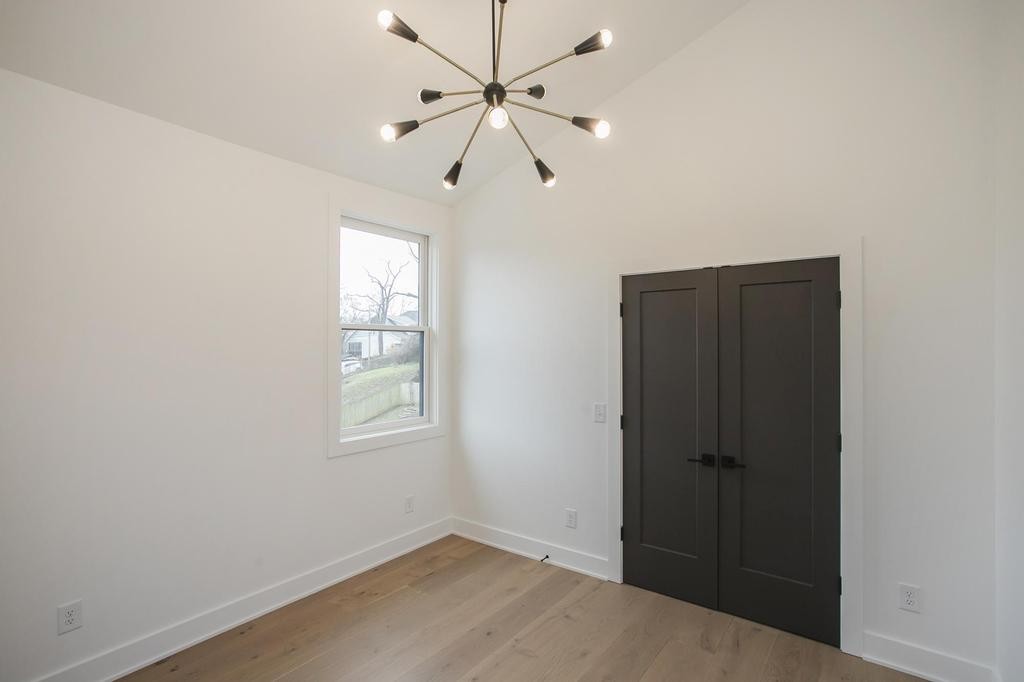 1310 Lillian St