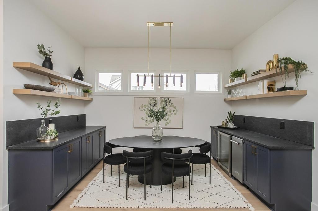 1310 Lillian St