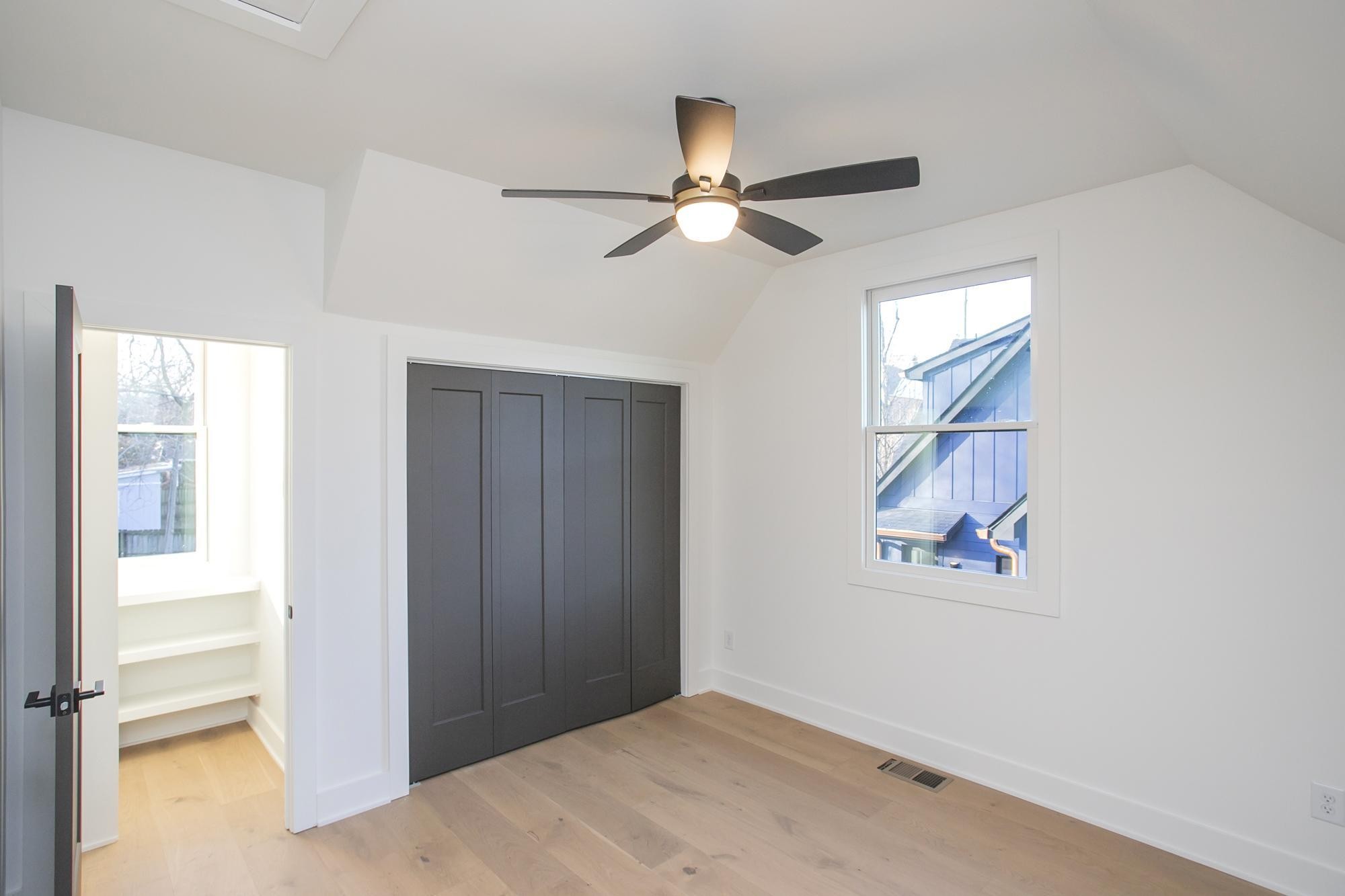 1310 Lillian St