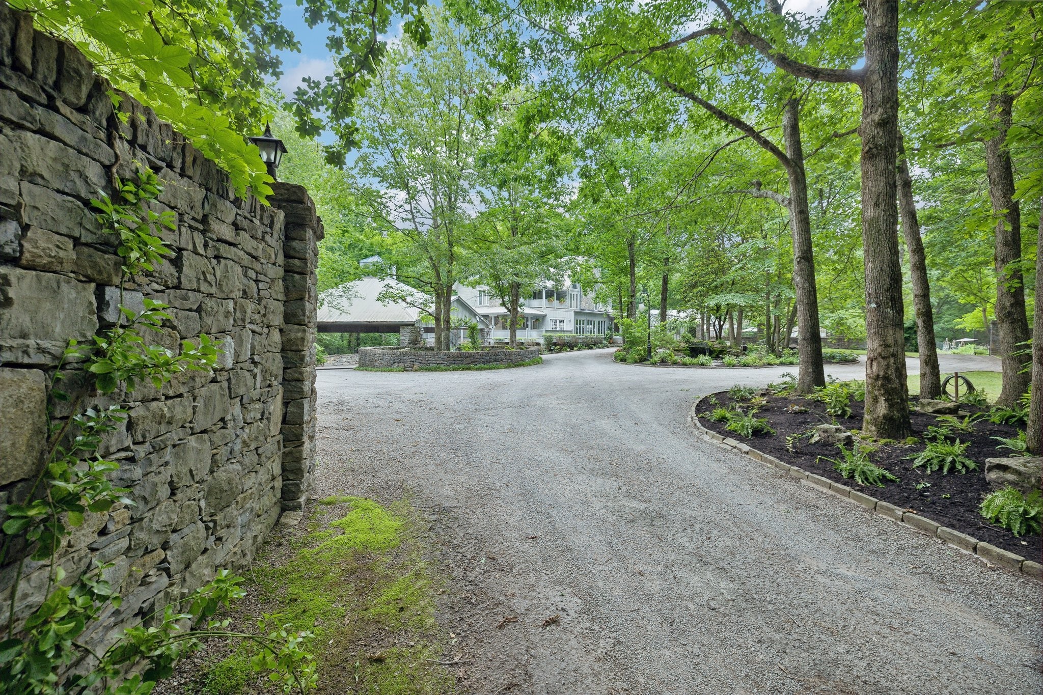 1105 Mount Pleasant Rd