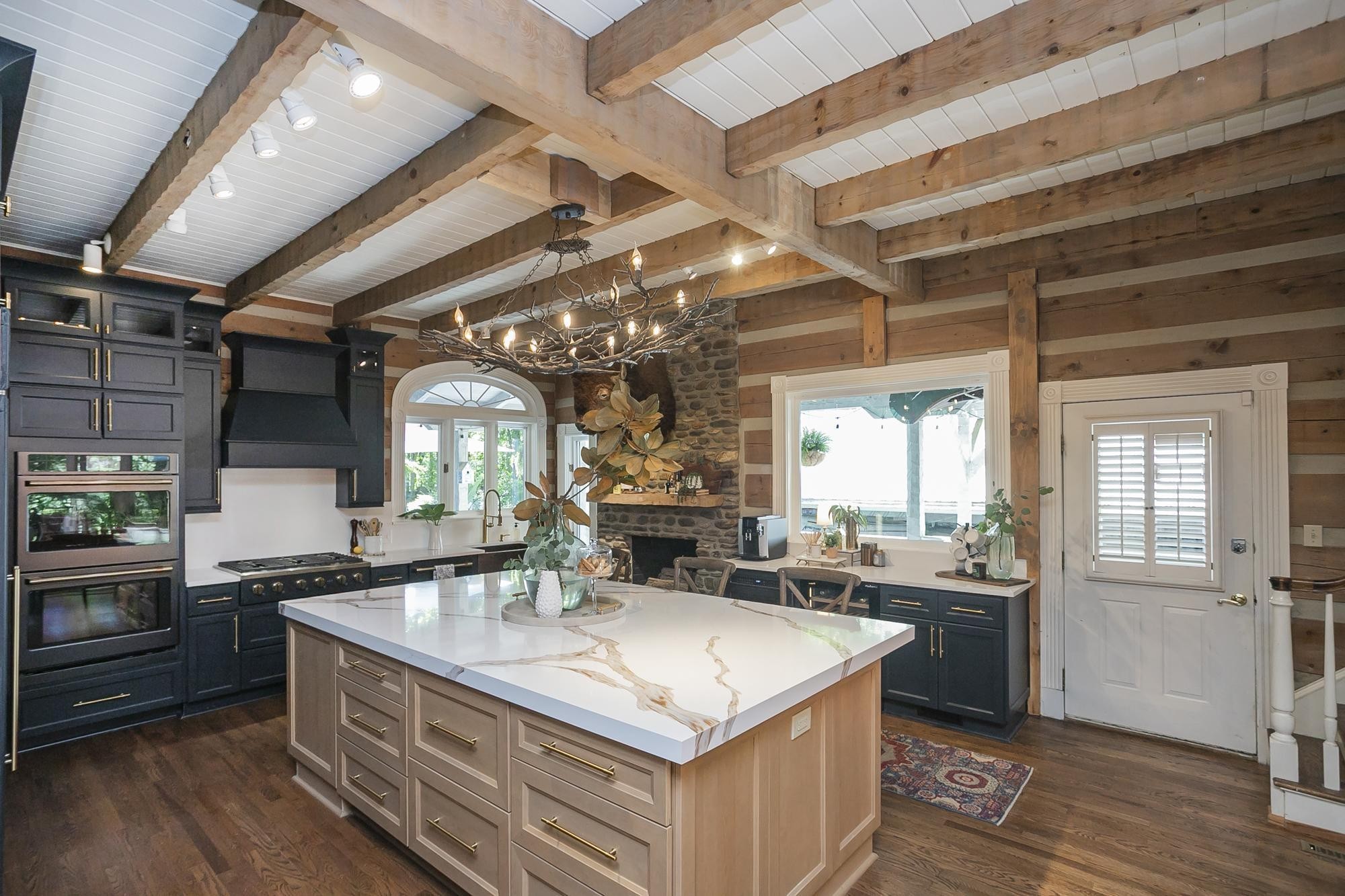 1105 Mount Pleasant Rd