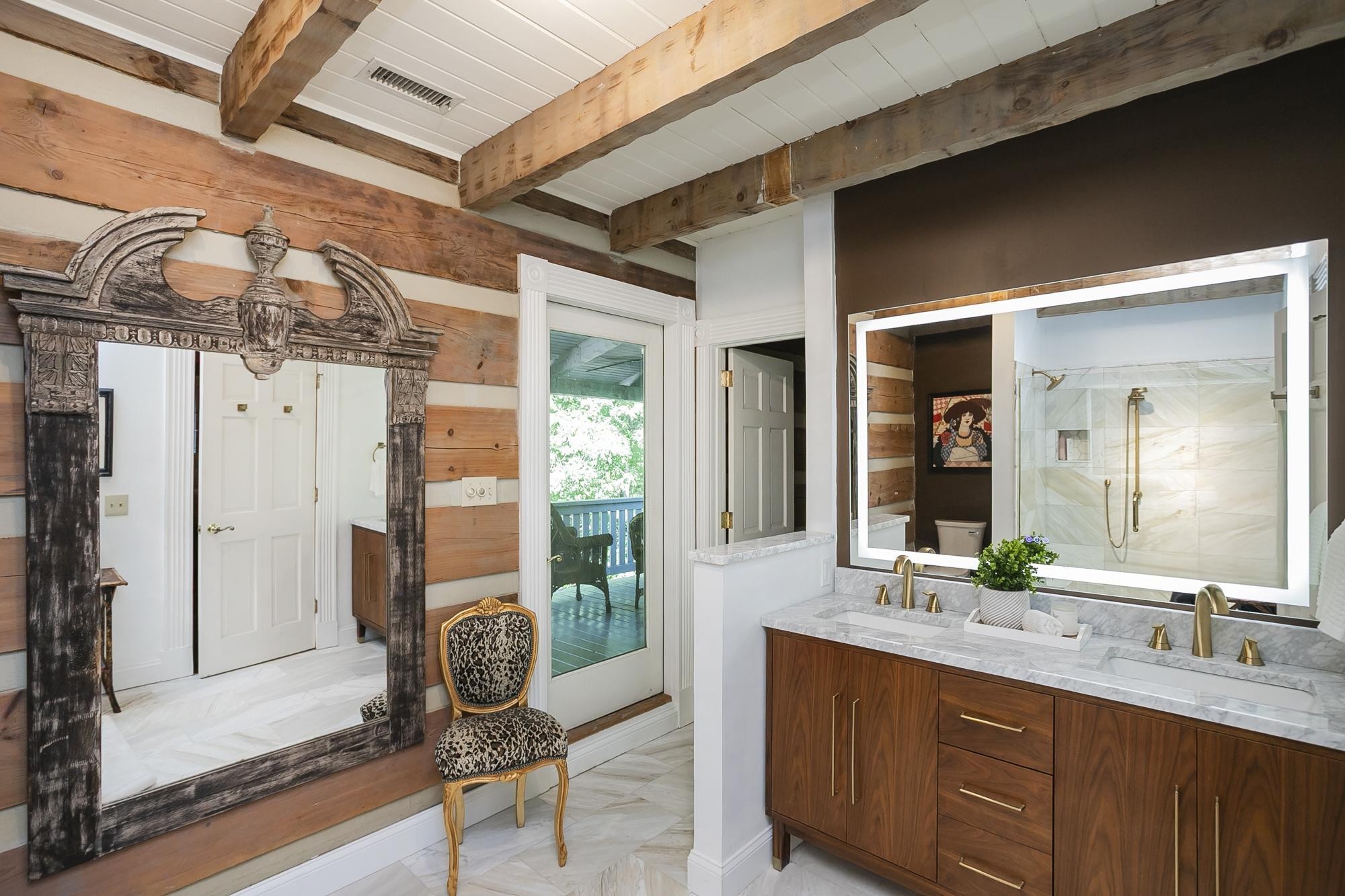 1105 Mount Pleasant Rd