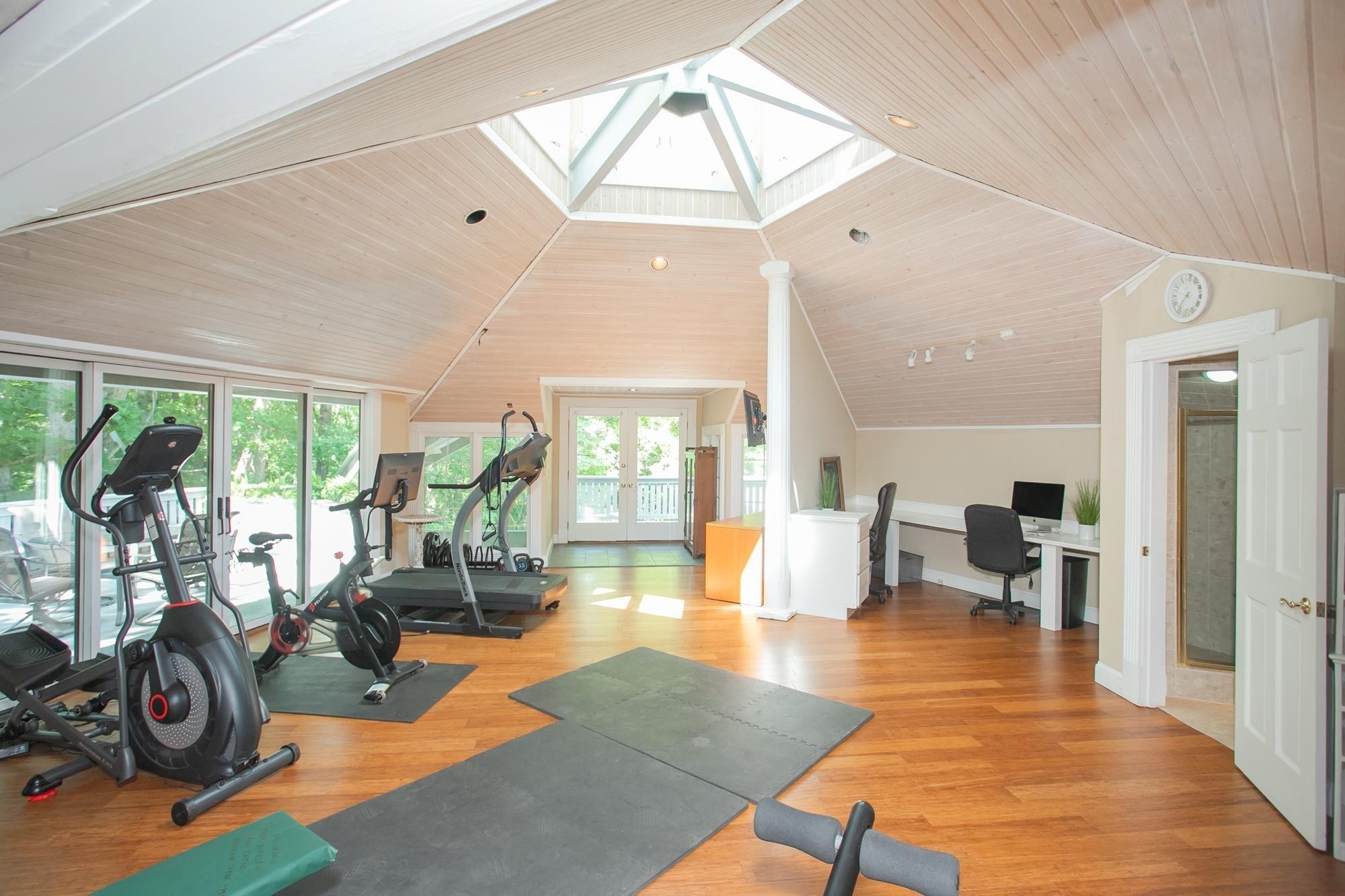 1105 Mount Pleasant Rd