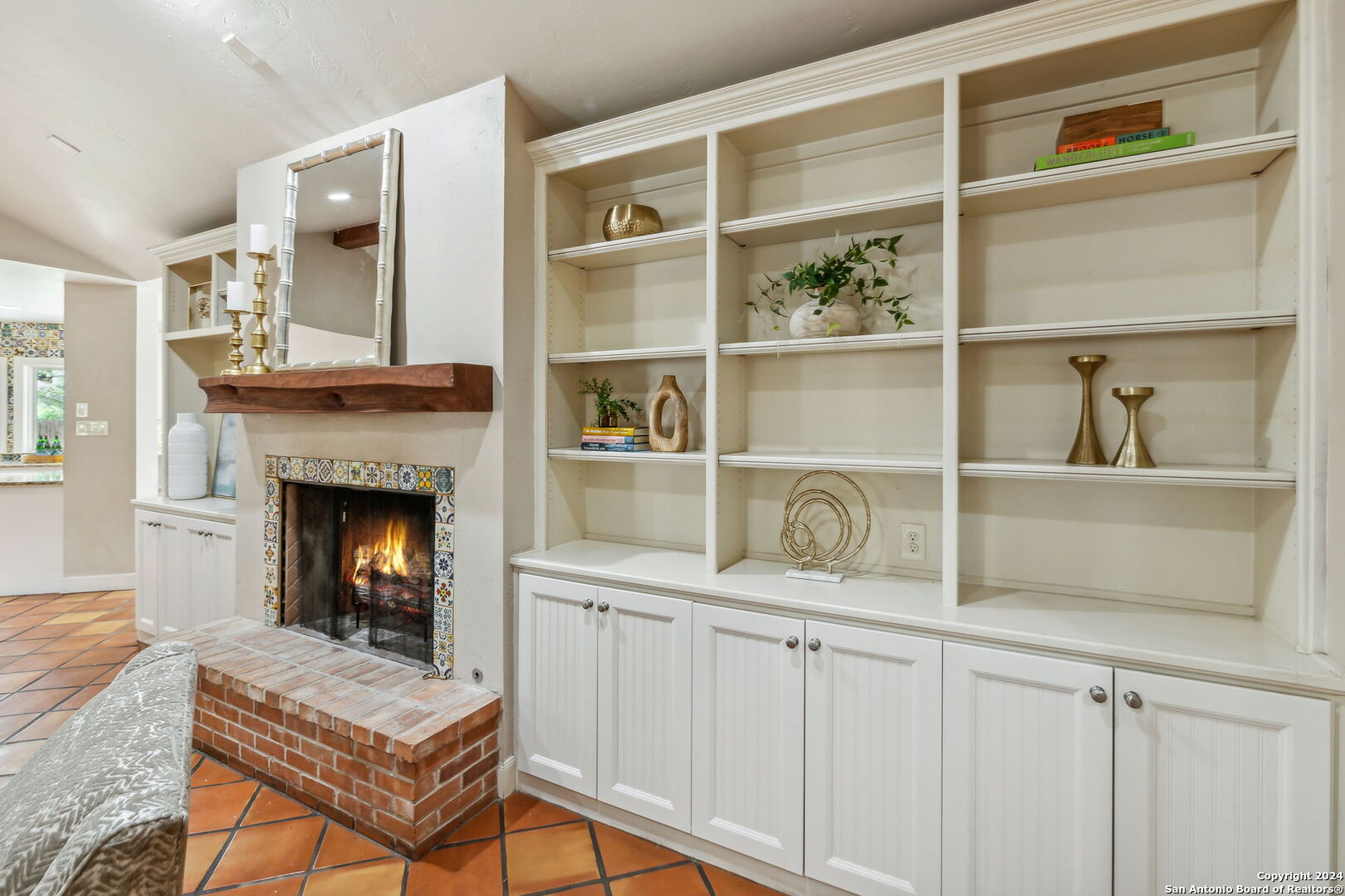 103 Five Oaks