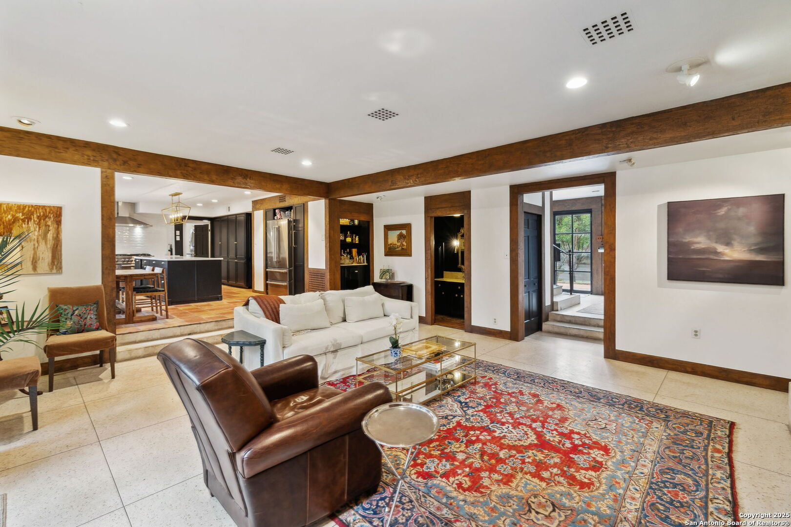 2214 Briarwood Dr