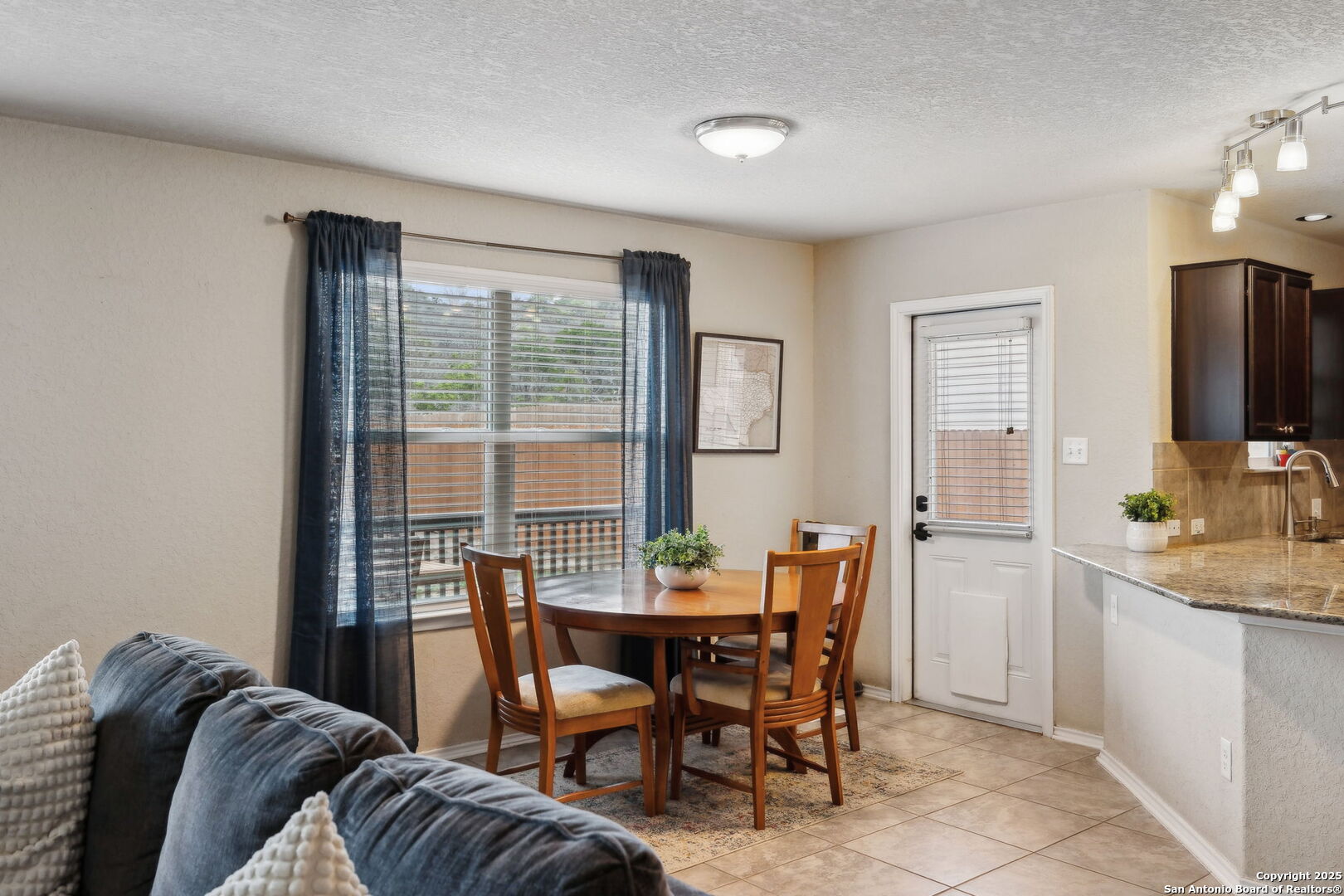 11651 Hidden Terrace