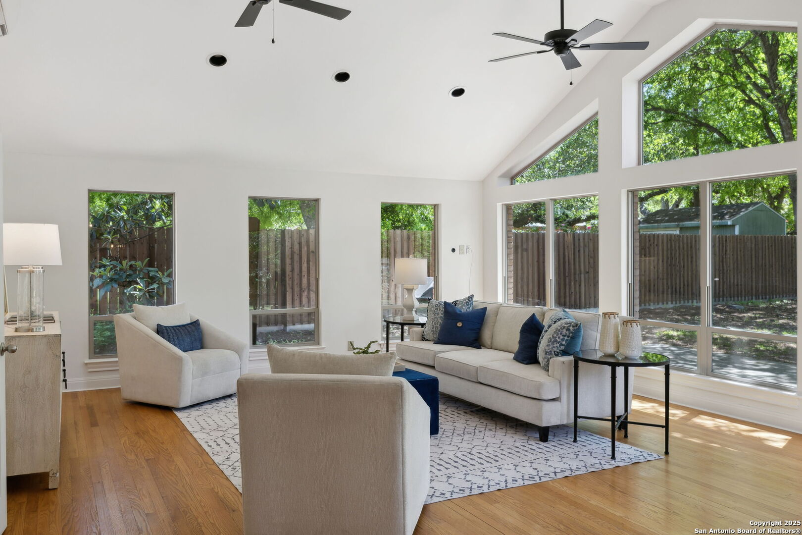 106 Five Oaks