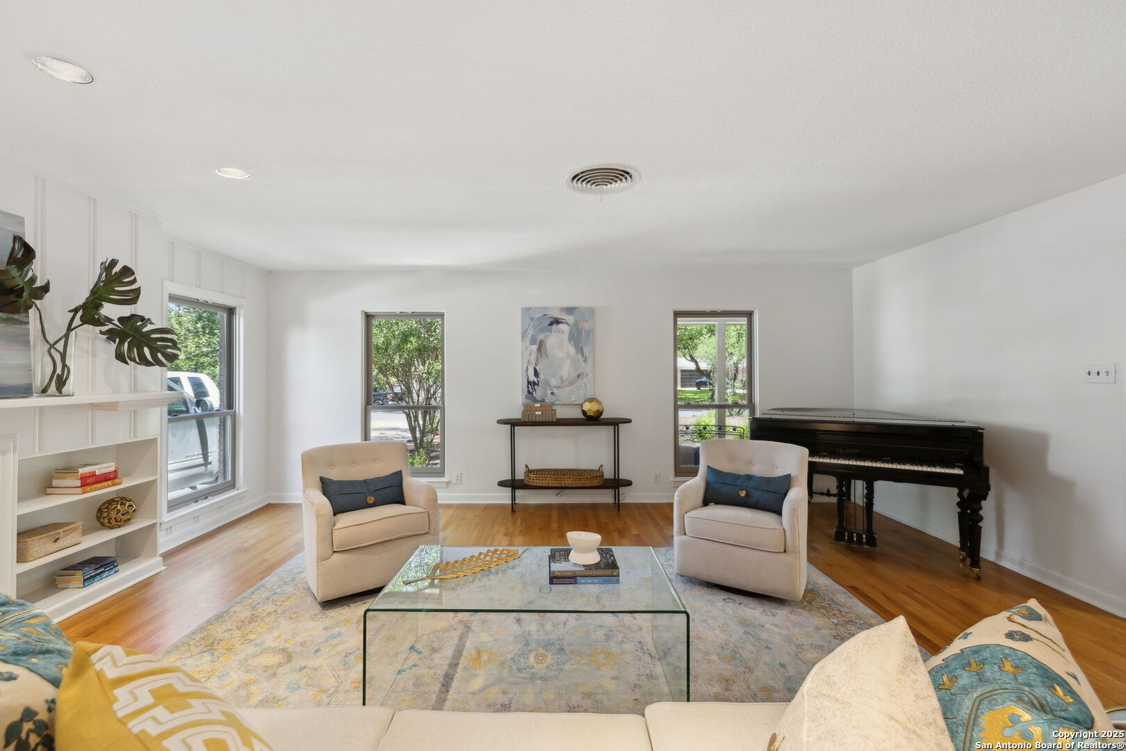 106 Five Oaks
