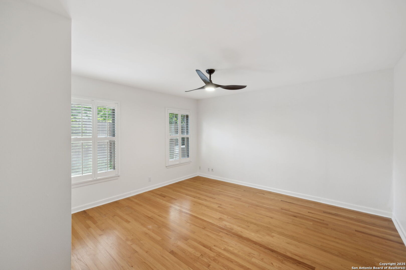 106 Five Oaks