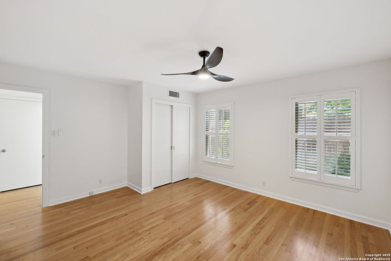 106 Five Oaks