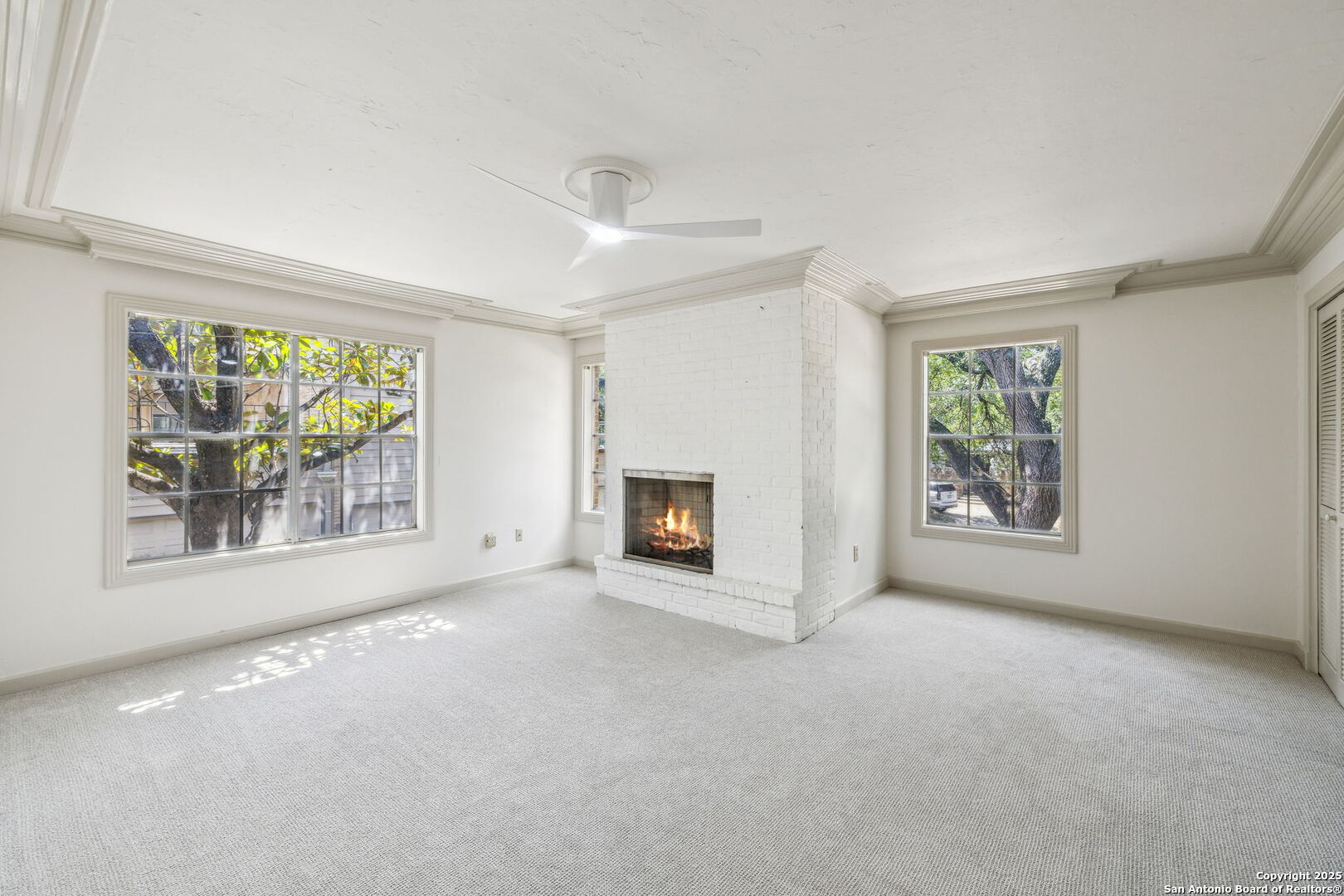 209 CHICHESTER PL 1