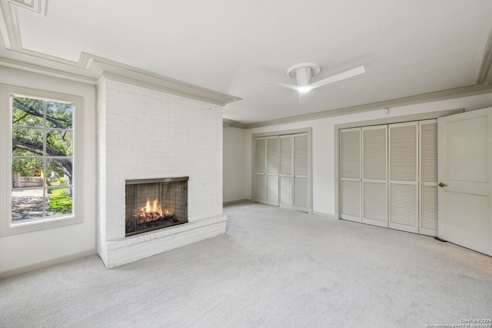 209 CHICHESTER PL 1