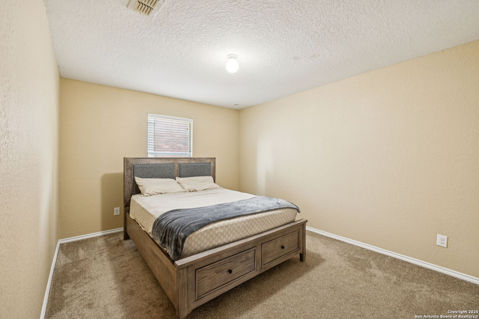 3507 Alonzo Fields