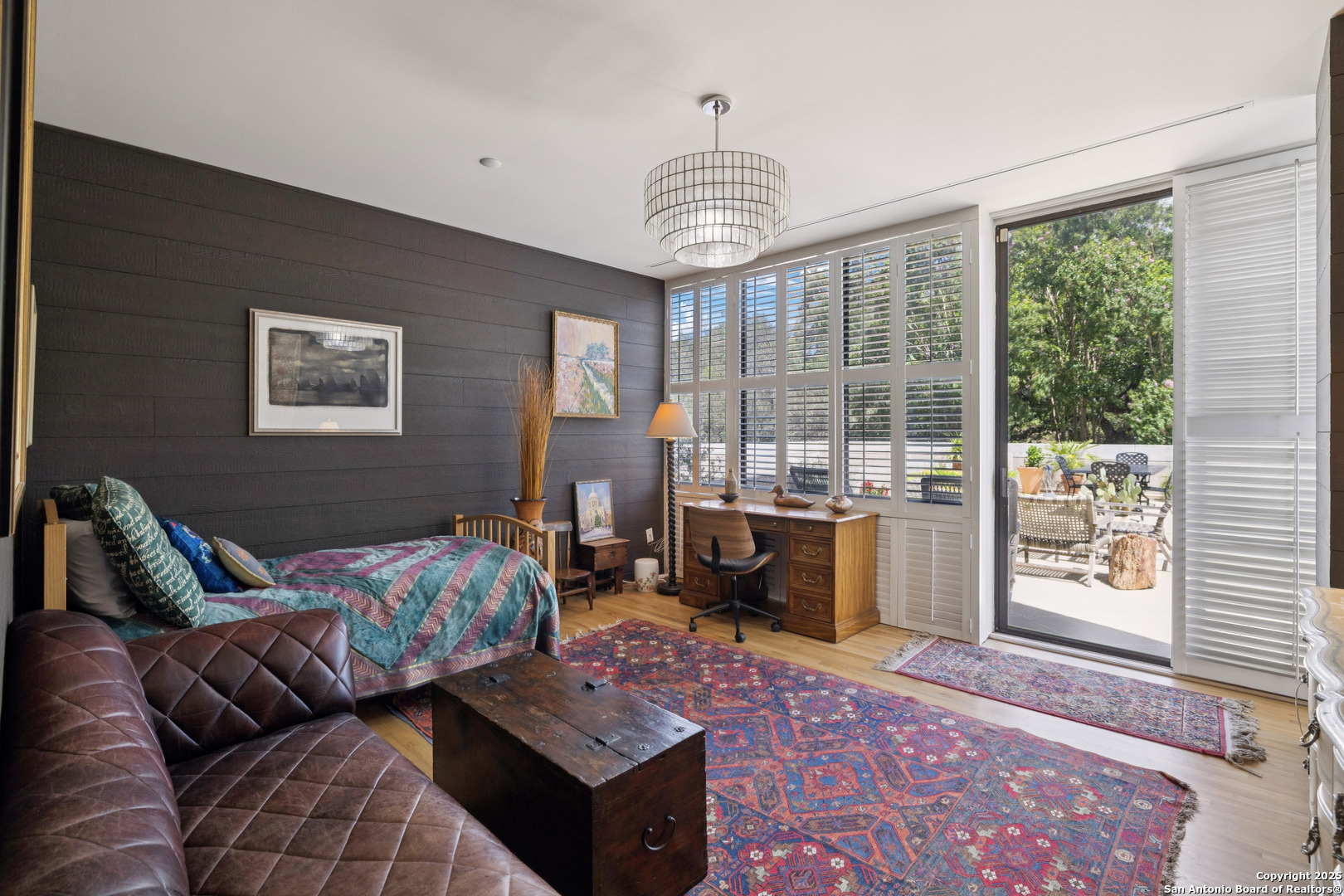 200 Patterson Ave 100