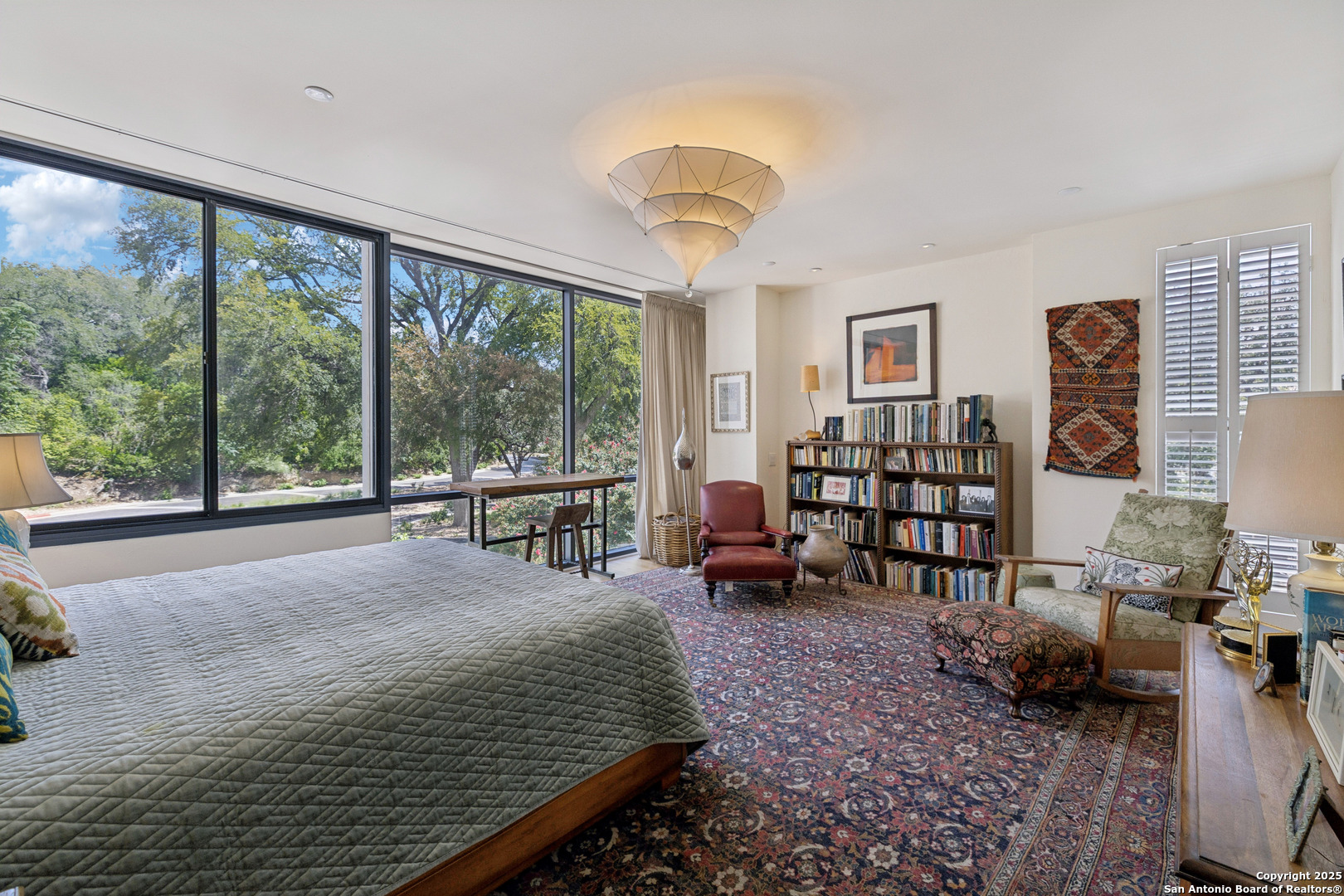 200 Patterson Ave 100