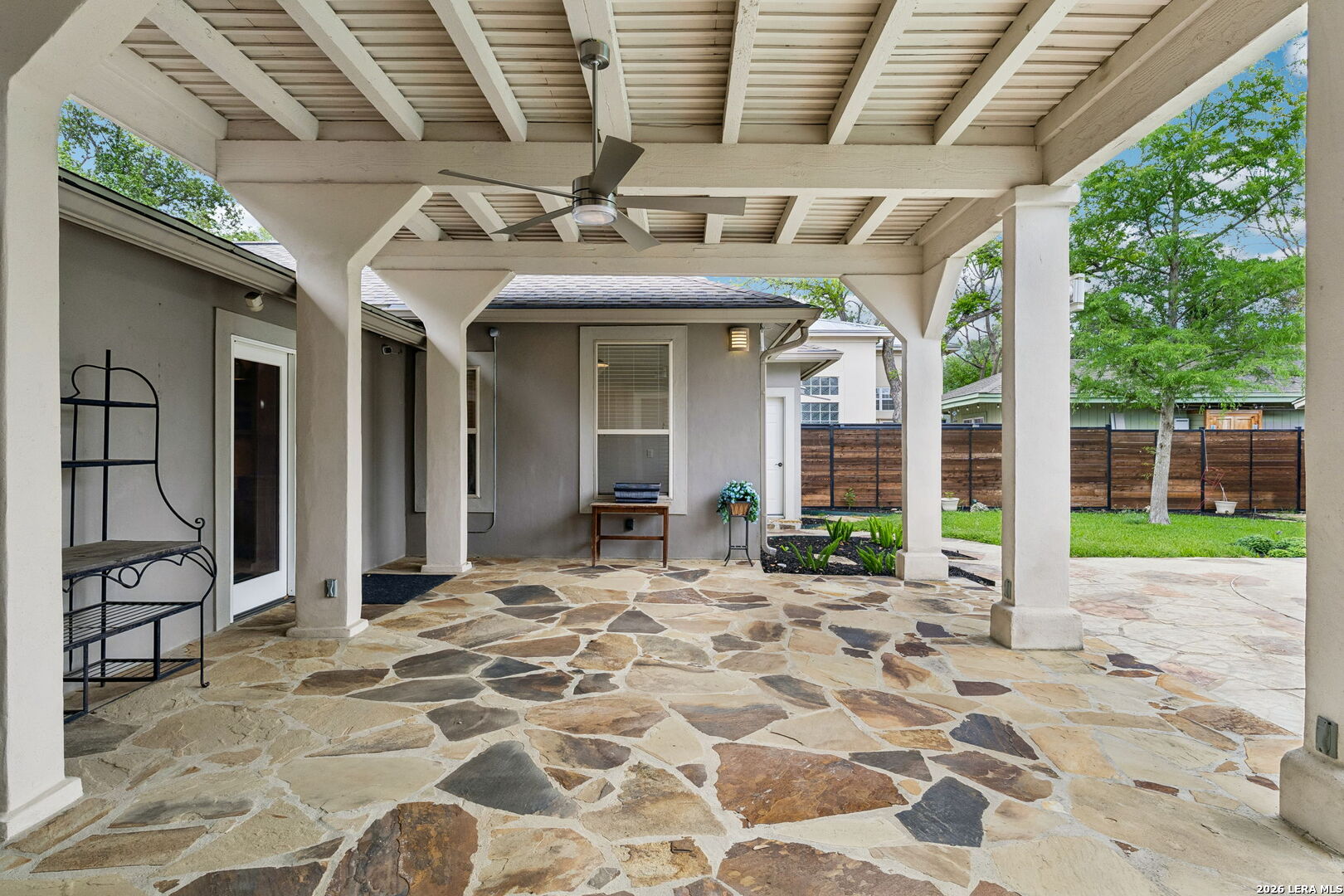 451 Laramie Dr