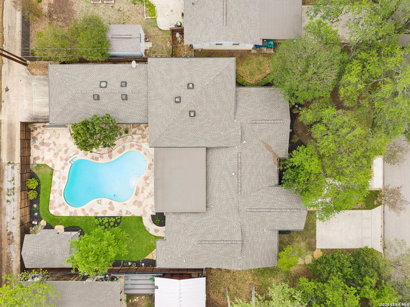 451 Laramie Dr