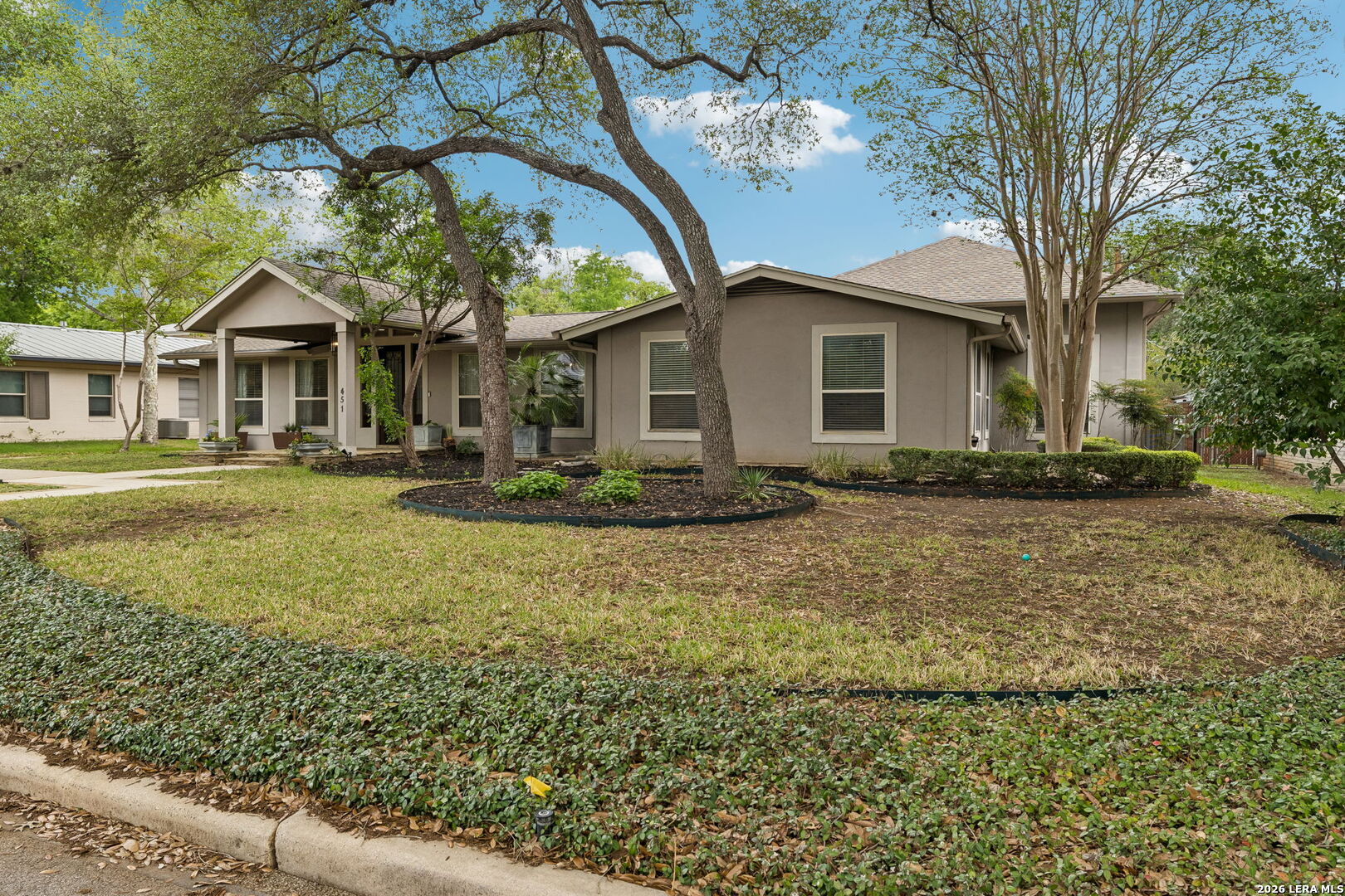 451 Laramie Dr