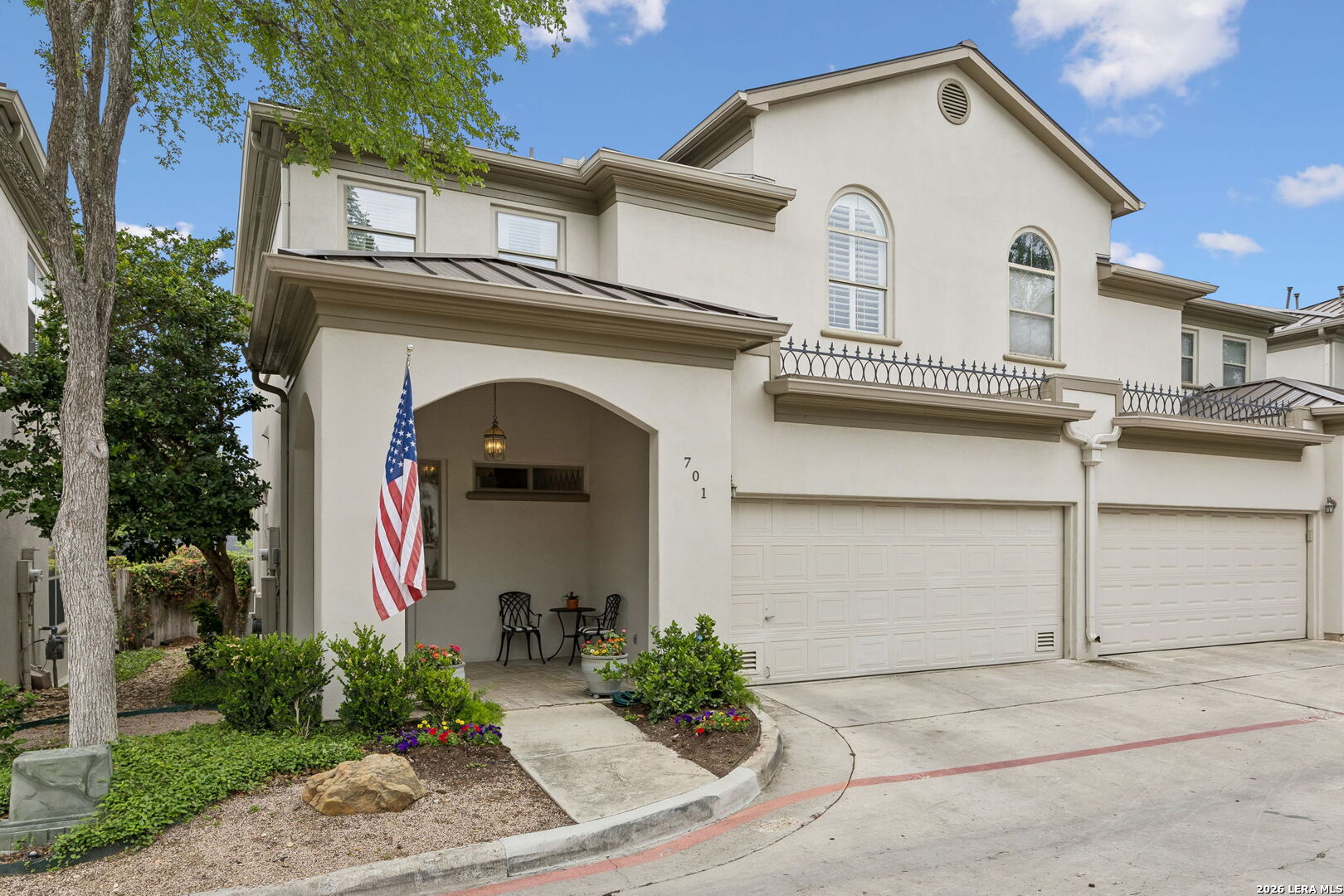8127 N New Braunfels 701