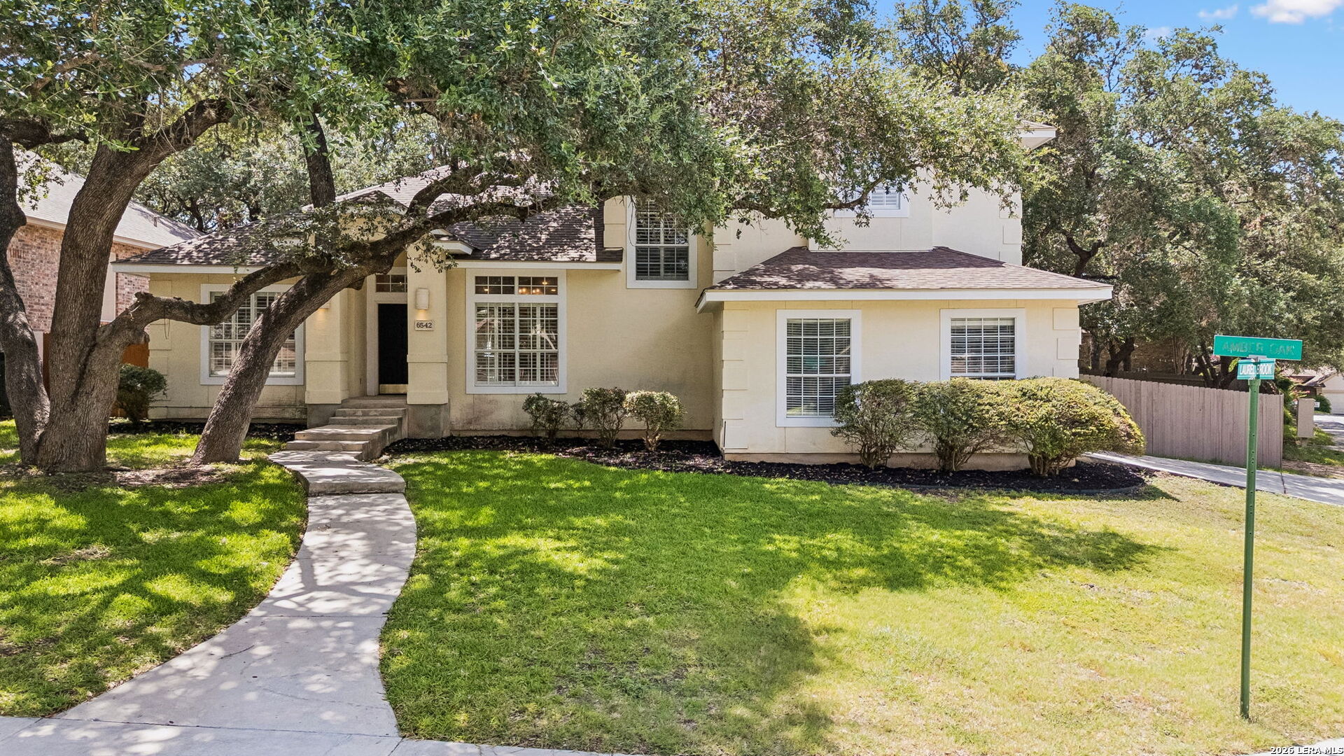 6542 Amber Oak