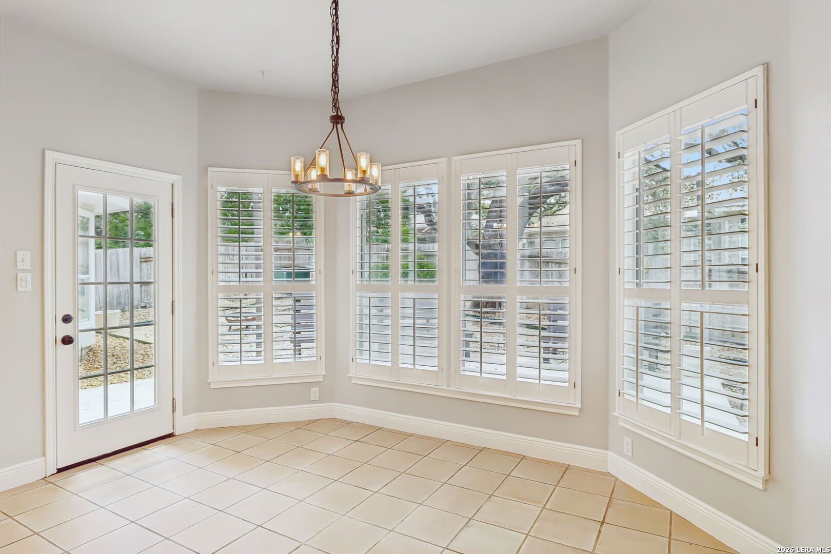 6542 Amber Oak