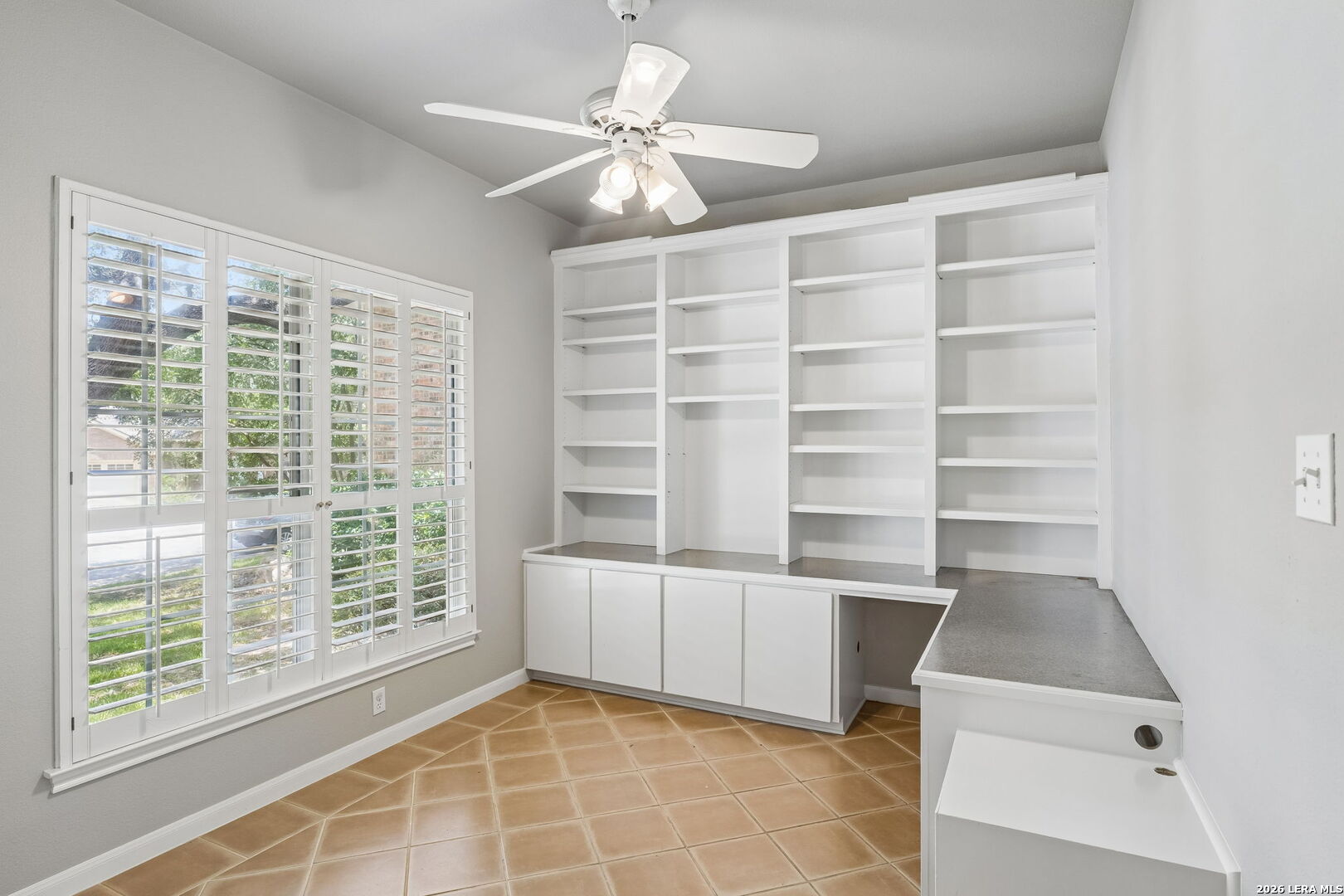 6542 Amber Oak