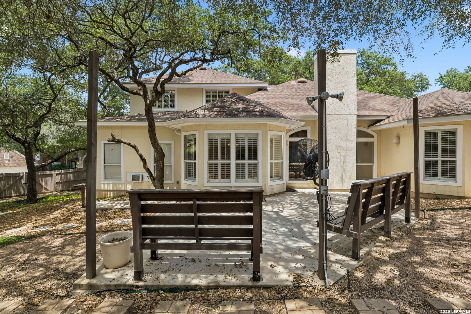 6542 Amber Oak
