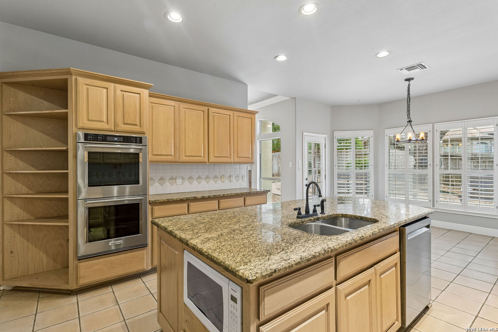 6542 Amber Oak
