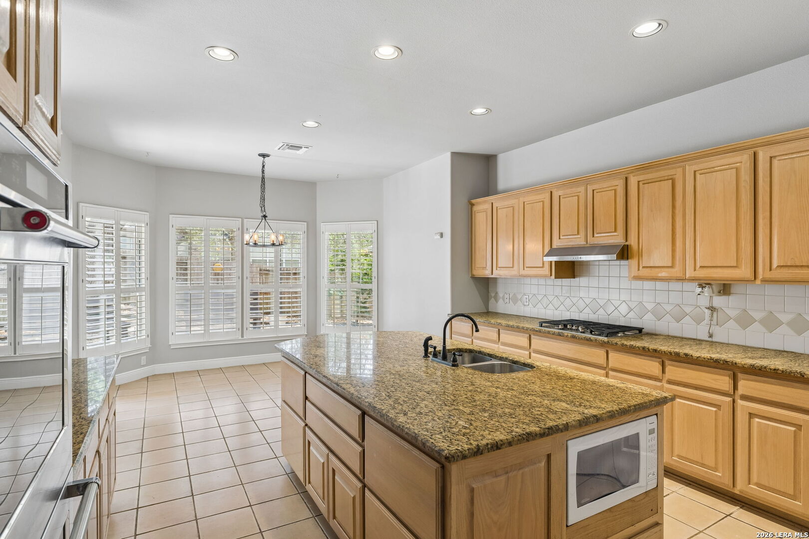 6542 Amber Oak