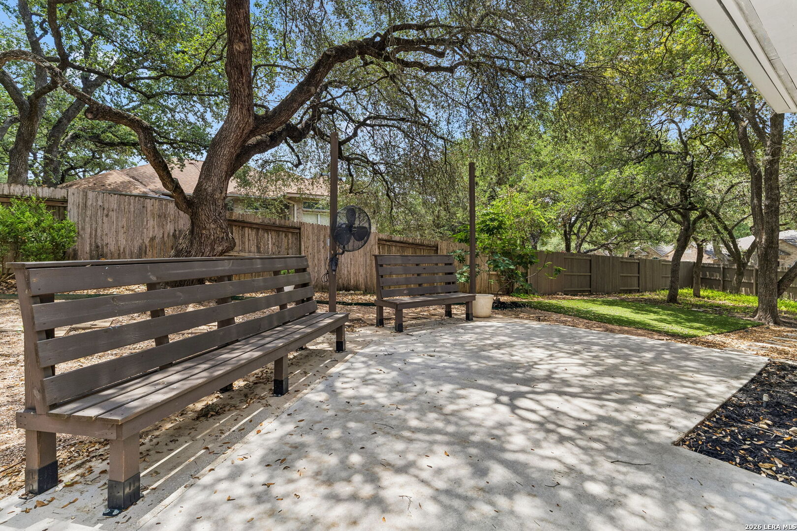6542 Amber Oak