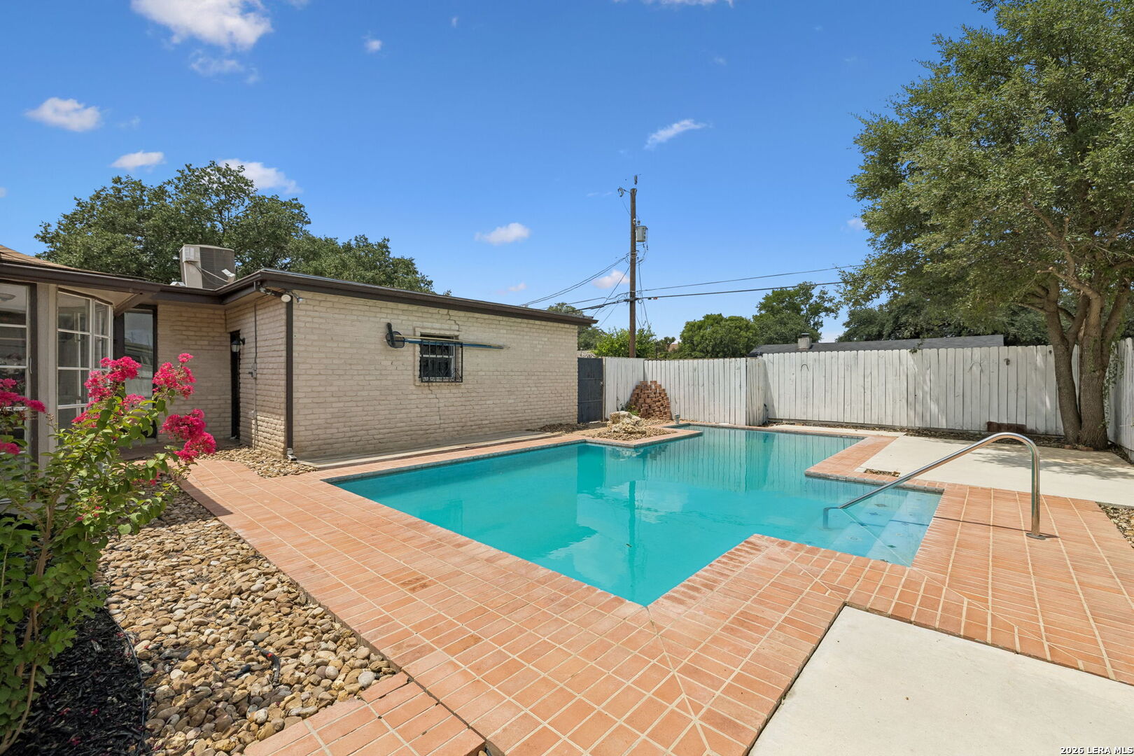 8333 Windway
