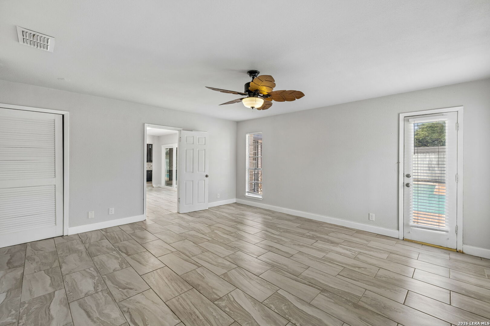 8333 Windway